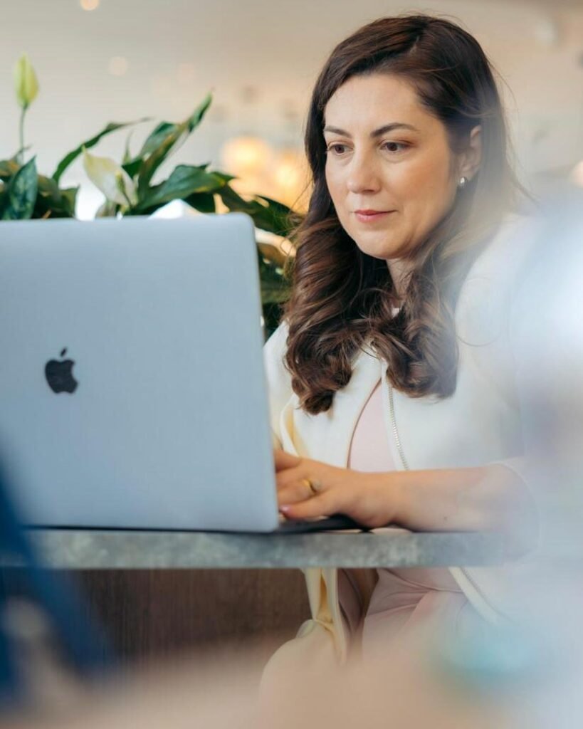 CONSULTANȚĂ EDUCAȚIONALĂ PERSONALIZATĂ 1:1